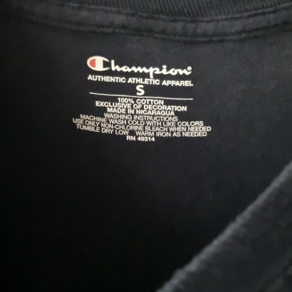 Men's Champion MIT Short Sleeve T-shirt In Navy Blue Size small - Picture 3 of 3